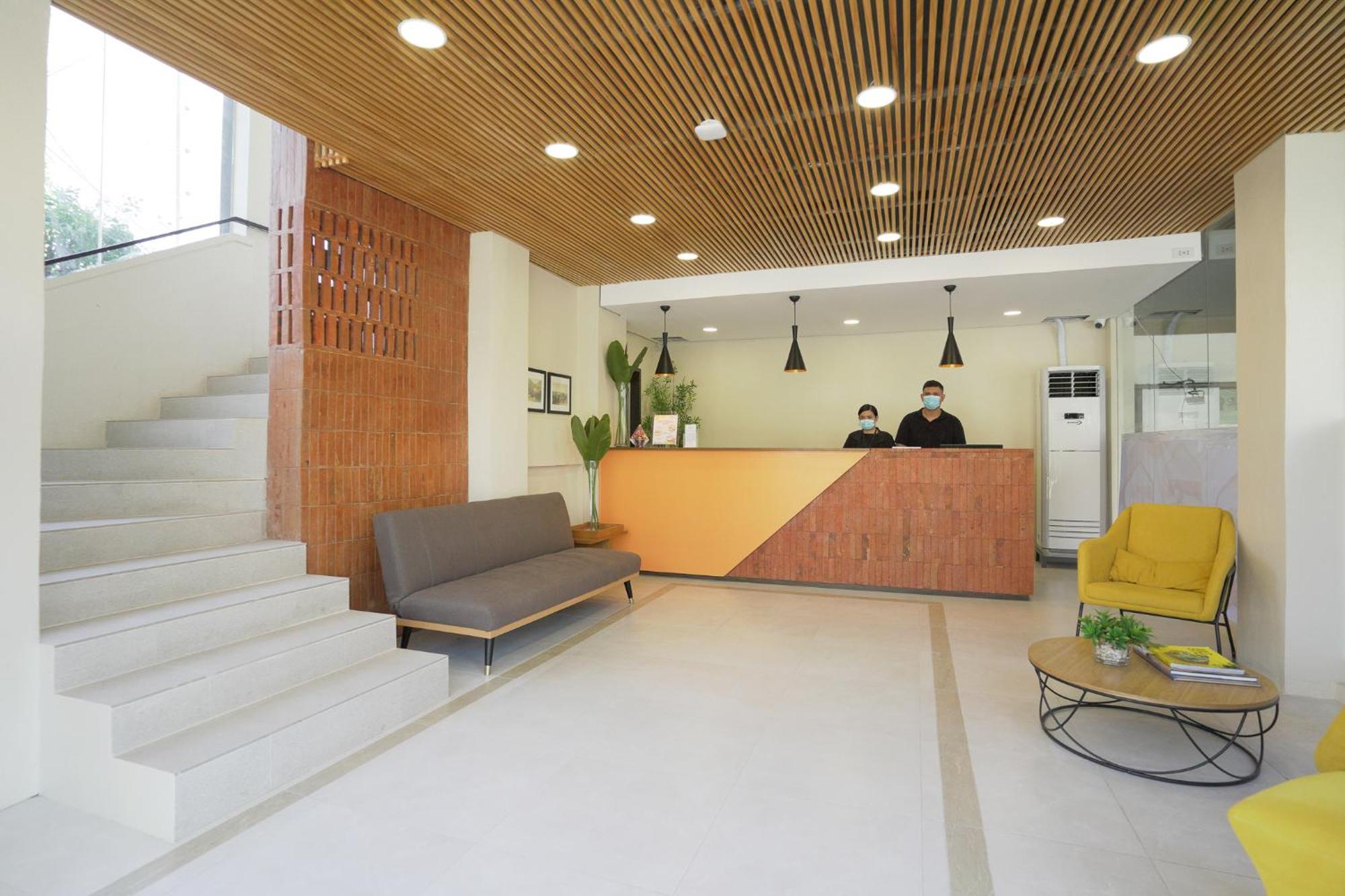 Travelbee Airport Inn Lapu-Lapu City Exterior foto